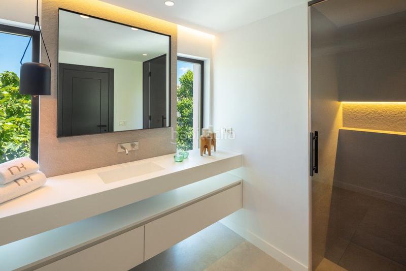 Foto 4f5605ef-4459-4575-ad45-3447617f6a91. Chalet mit heizung pool in Puerto Banús Marbella