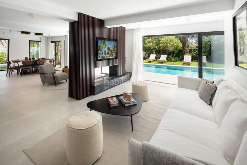 Foto d528f181-437f-43a5-b5cb-e9ed9bc6f13a. Chalet mit heizung pool in Puerto Banús Marbella