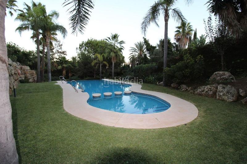 Foto 0bfb0b69-c62e-4a2a-b798-c63426c29c53. Lloguer àtic amb calefacció piscina a lomas de Marbella club Marbella