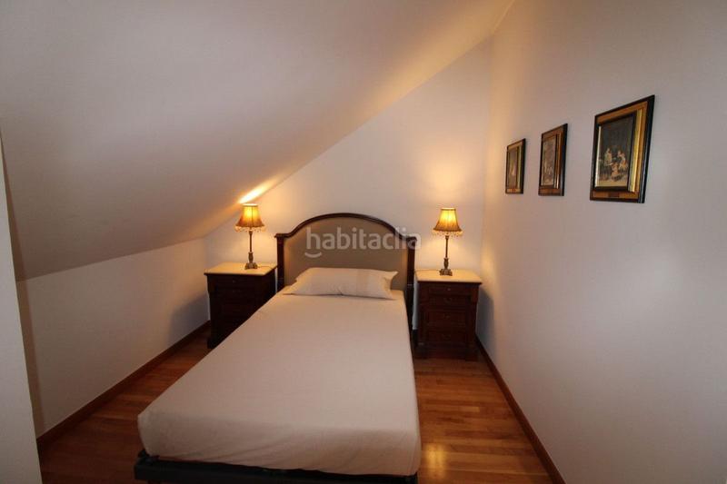 Foto 533c2502-7dda-48a1-a6fe-a94e64f2cf00. Miete dachwohnung mit heizung pool in lomas de Marbella club Marbella