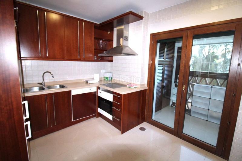 Foto 6839c234-b099-4b4f-b6a7-8a7c0754f070. Miete dachwohnung mit heizung pool in lomas de Marbella club Marbella