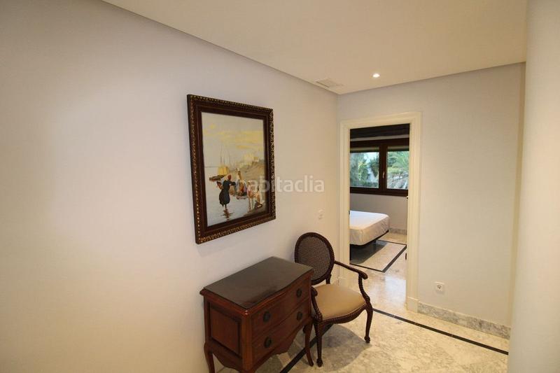 Foto bfd19c80-5d26-4a96-881a-675241694013. Miete dachwohnung mit heizung pool in lomas de Marbella club Marbella