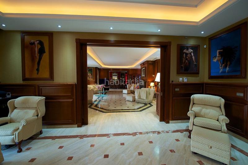 Foto ab7bcd84-33d5-4ef8-aaa2-55c22c735434. Chalet avec chauffage piscine dans La Zagaleta Benahavís