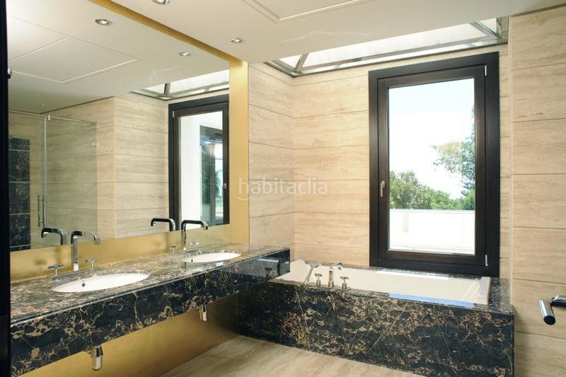 Foto 9d913bb8-b1c0-42df-8c72-1fbc4a087865. Alquiler chalet fantástica villa en Sierra Blanca, en Marbella