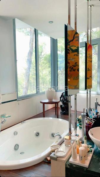 Foto 1dc042bc-c863-41d0-b7ef-8418e9cb938d. Alquiler casa adosada fantástico adosado en Sierra Blanca, en Marbella