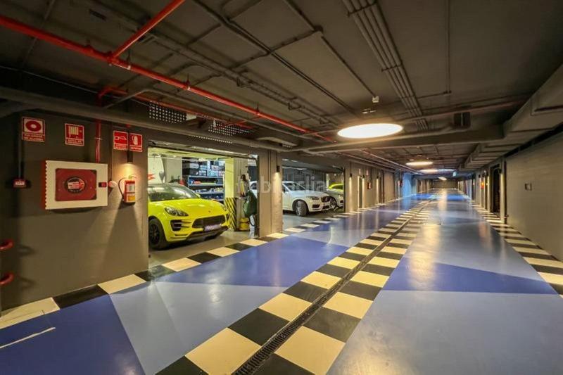 Foto 9183c649-06be-47d8-96b5-5c0b171cf932. Rent semi detached house with heating pool in Sierra Blanca Marbella