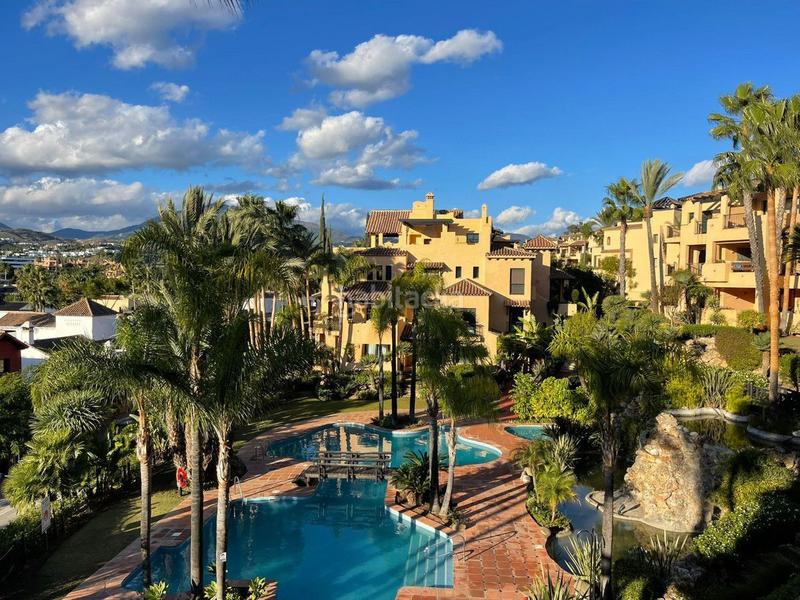 Foto 1e704779-04d3-4728-945d-956f42c8a68a. Ático estupendo ático en atalaya, en Paraiso - Barronal Estepona