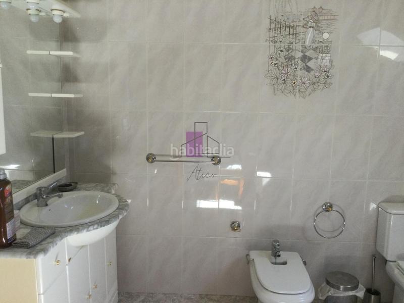 Foto 10dd13d1-bb8c-4e89-b9c2-035fd8612665. Casa con riscaldamento parcheggio in Lobeira