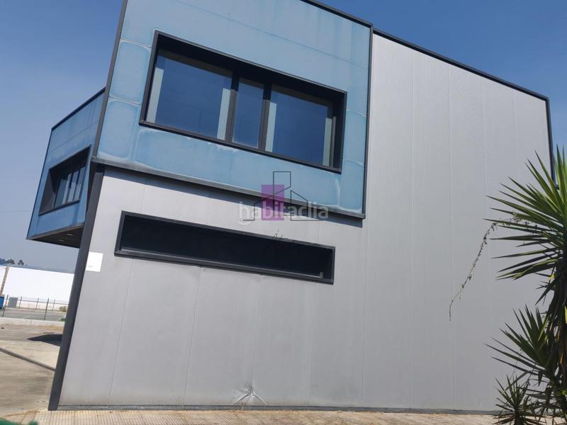 Foto 7562255d-57c0-4f27-b057-14712e196ed4. Nave industrial en Centro - Echegaray Pontevedra