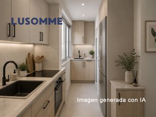 Pis  Carrer astúries. Piso de cuatro dormitorios a 500m de la playa.