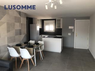 Affitto Appartamento  Carrer de carrasquer. Piso reformado de dos dormitorios. disponible a partir de octubr