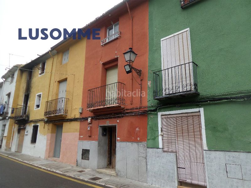 Foto f7a5beb5-e99e-44c1-b4c9-9056da6ff564. Casa adossada a Sant Rafael Ontinyent