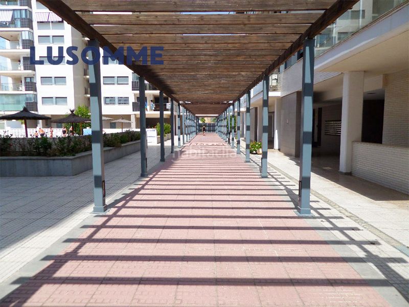 Foto 49cd3e66-0ae2-45e8-bb38-5deb36859d0f. Dúplex a avenida central 20 a Costa Marfil Oropesa del Mar