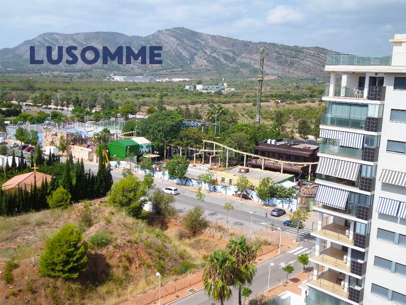 Foto a544a1af-5bc0-435a-a472-abcecc52295f. Dúplex a avenida central 20 a Costa Marfil Oropesa del Mar