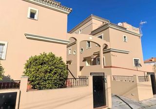 Reihenhaus in El Rinconcillo. Adosado en el rinconcillo