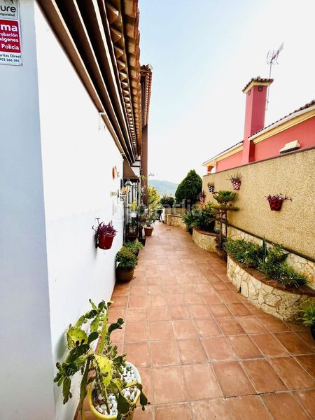 Foto 22d8182e-9e32-4d26-96e7-db505f62da85. Chalet  en getares con piscina privada! en San García Algeciras