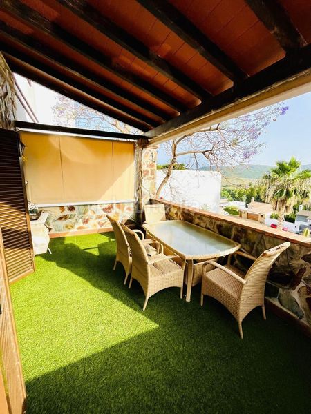 Foto 6a8347c4-1b35-4ad6-a5ef-c77c5948a9a1. Chalet  en getares con piscina privada! en San García Algeciras