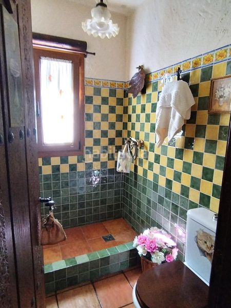 Foto 89ac13c6-09a5-4428-a3fa-b12b8153636f. Chalet  en getares con piscina privada! en San García Algeciras