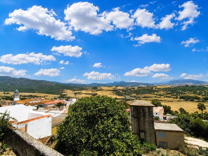 Foto 5ae38490-e56b-411b-857e-93fb00529a75. Casa amb aparcament a Jimena de la Frontera