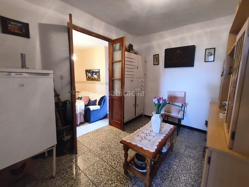 Foto c542f8c5-80bc-45fb-87a0-9c37693fda0f. Casa amb aparcament a Jimena de la Frontera