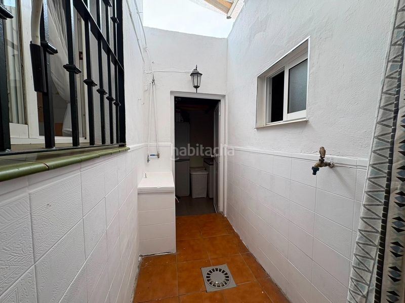 Foto 505cf45a-210a-4bdd-bdef-d11b46f78d7c. Casa aparellada amb aparcament piscina a Barrios (Los)