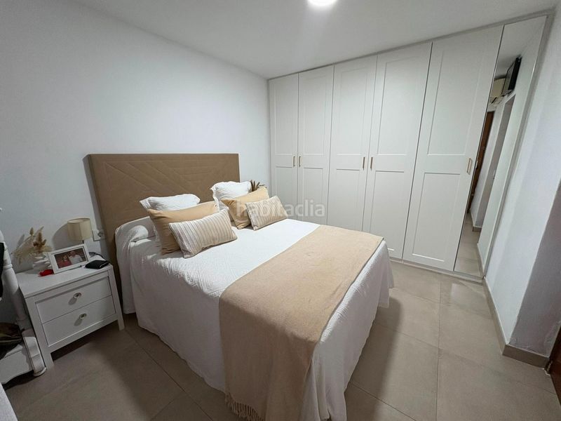Foto b8f6f45e-5484-4236-8e29-db366abf1a3b. Casa aparellada amb aparcament piscina a Barrios (Los)