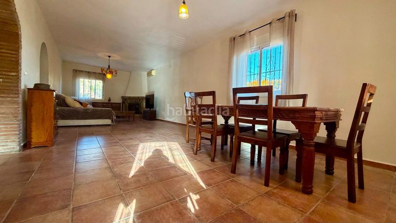 Foto 0b3d696c-2757-468d-b9bc-e60b4ac0fce3. Chalet mit parking pool in El Zabal-Santa Margarita Línea de la Concepción (La)