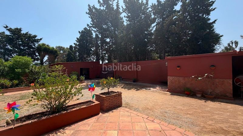 Foto 42d0efa9-2a52-4f6c-9101-ab263014ed97. Chalet mit parking pool in El Zabal-Santa Margarita Línea de la Concepción (La)