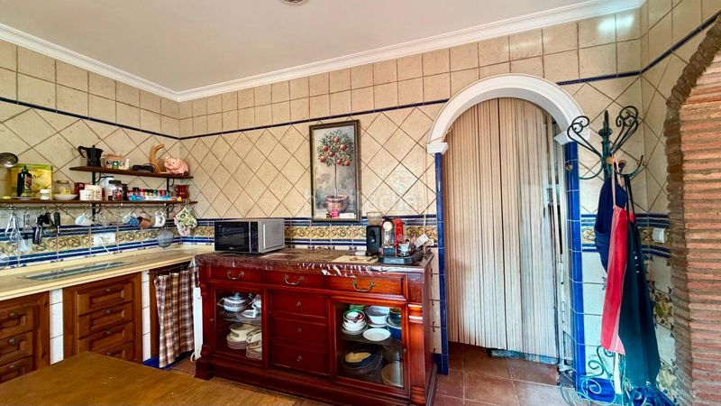 Foto 65a044b6-dd11-4571-a4fe-7b4d255d1f9d. Chalet mit parking pool in El Zabal-Santa Margarita Línea de la Concepción (La)