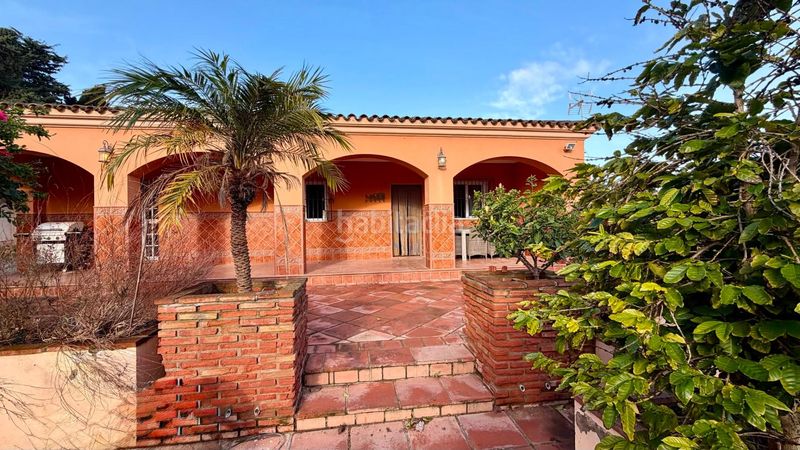 Foto 9dd3e864-775f-43ab-9a81-5850745161d3. Chalet mit parking pool in El Zabal-Santa Margarita Línea de la Concepción (La)