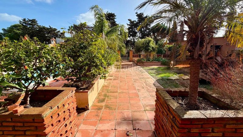 Foto c2d78fa4-0f2b-4804-bf8a-4c29cdbf10b5. Chalet mit parking pool in El Zabal-Santa Margarita Línea de la Concepción (La)