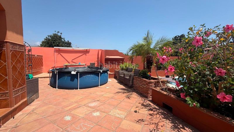 Foto c38a49bf-0fc2-4fd9-8bd2-d422ed4a29d4. Chalet mit parking pool in El Zabal-Santa Margarita Línea de la Concepción (La)