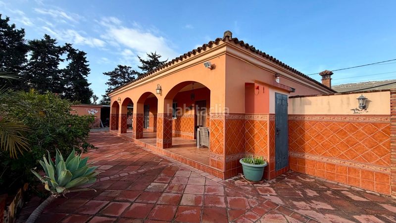 Foto f17dea81-6c40-4f2f-886d-df0874cbe667. Chalet mit parking pool in El Zabal-Santa Margarita Línea de la Concepción (La)