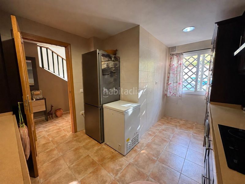 Foto 282d6f55-b77c-4188-9c8c-4d3d3375d148. Casa adosada vivienda para entrar a vivir en sotorebolo, San García! en Algeciras