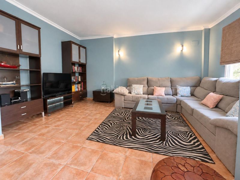 Foto fea603f4-3e0c-4bf2-addb-0fe03306f1f9. Casa adosada vivienda para entrar a vivir en sotorebolo, San García! en Algeciras