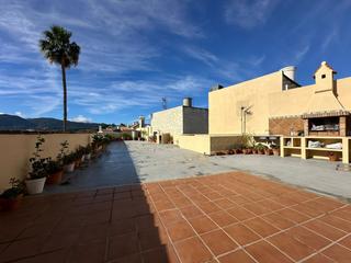 Casa a Barrios (Los). Excepcional casa en planta alta!