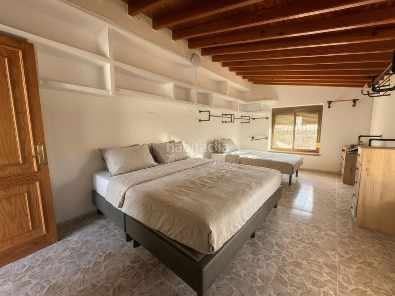 Foto 3a0be24d-b356-4e52-a90e-f13f9c758aed. Chalet mit parking in Barrios (Los)