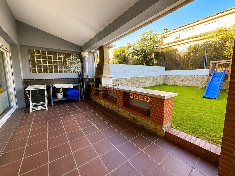 Foto 3da86fae-7e83-45e9-a43b-a0caf103708a. Chalet mit parking in Barrios (Los)