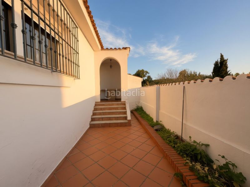 Foto 62ce7b0e-506b-4d6f-888a-f843abe2405d. Chalet mit parking in Barrios (Los)