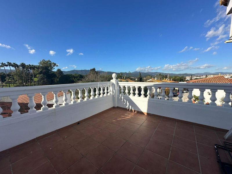 Foto 87a7e4f7-2245-40f1-b75a-f5eb50c5ca72. Chalet mit parking in Barrios (Los)