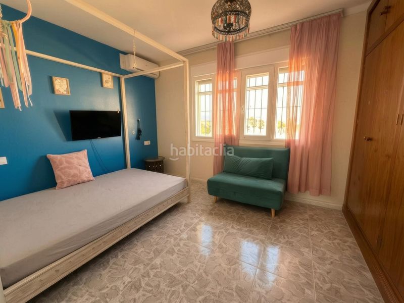 Foto e42a75ba-da8a-4bb9-a778-0fe34e52b880. Chalet mit parking in Barrios (Los)
