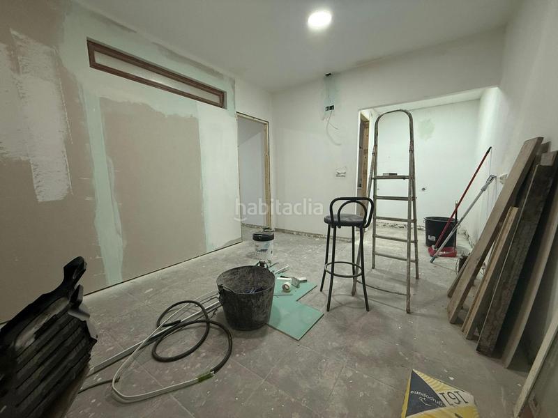 Foto e9554a49-b576-4ab1-8ffd-419371f8abe8. Business premise in Barrios (Los)