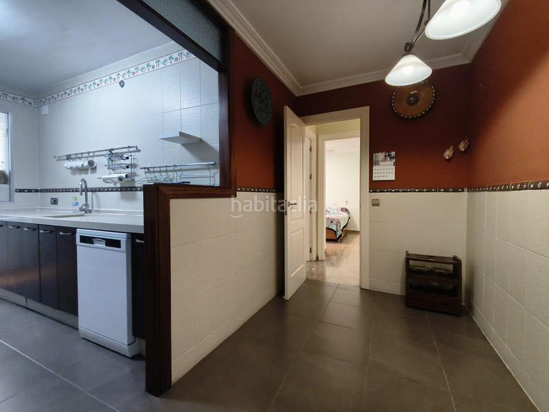 Foto 265a07b0-6f06-4950-a5a8-157d838340f2. Pis amb aparcament piscina a Casco Antiguo Algeciras