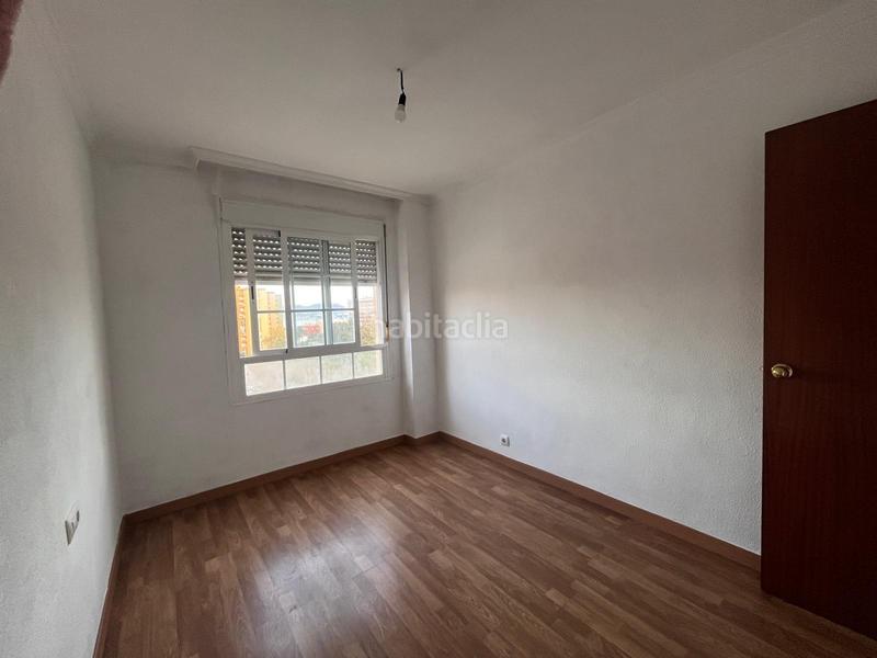 Foto 70ab3f57-e957-4d52-b0d2-28a73e904daf. Piso  en venta ! en La Reconquista - El Rosario Algeciras