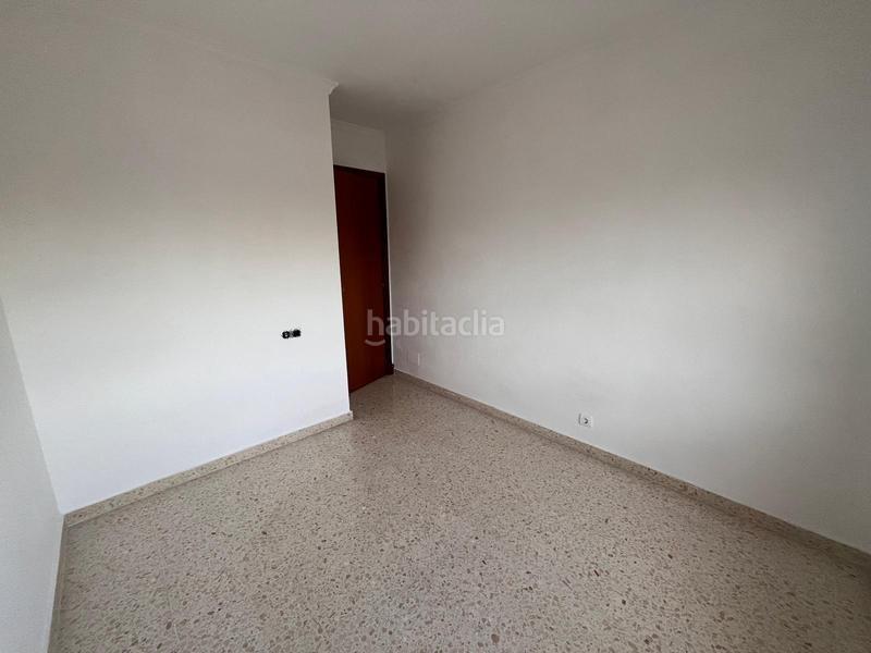 Foto beeb9c72-9b10-4aba-ba53-19f27de72b3d. Piso  en venta ! en La Reconquista - El Rosario Algeciras