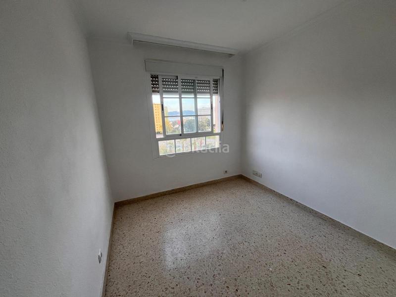 Foto ea0b4cd5-7c65-4302-b802-113f8dfb7a41. Piso  en venta ! en La Reconquista - El Rosario Algeciras