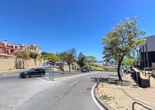 Casa adossada en San Bernab�. En venta en san bernab�!