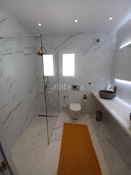 Foto 24d28c04-d651-4777-9e2d-42c04af2073c. Rent chalet with fireplace parking pool in El Faro de Calaburra - Chaparral Mijas