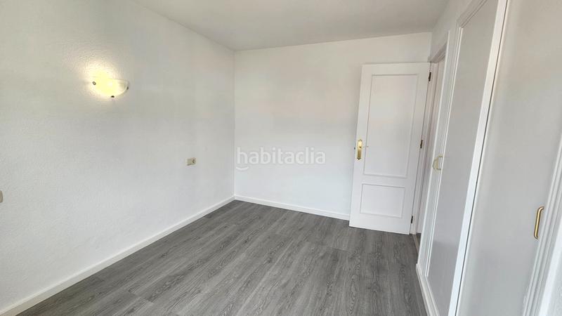 Foto 0f43ba6f-022d-4e40-82e2-7ea3ed2c29a8. Alquiler ático  con 240m de terraza para larga temporada en Fuengirola