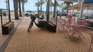Traspàs Local Comercial a Playa de los Boliches. Se traspasa local en primera línea de playa en los boliches-fuen
